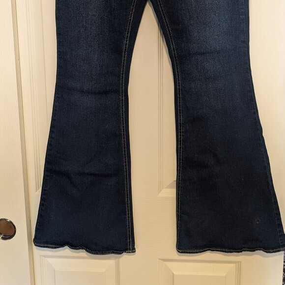 No Boundaries Juniors Size L (11-13) Flared Elastic Waist Denim Jeans - Picture 4 of 4